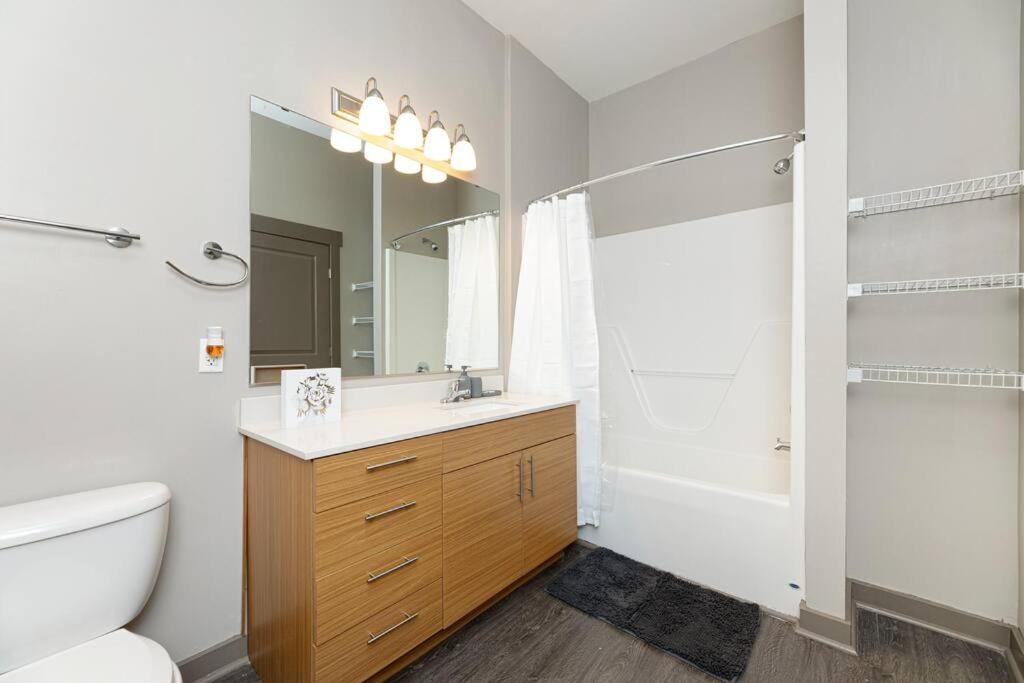 Chic Uptown Unit With Gym, Pool Lejlighed Charlotte Eksteriør billede
